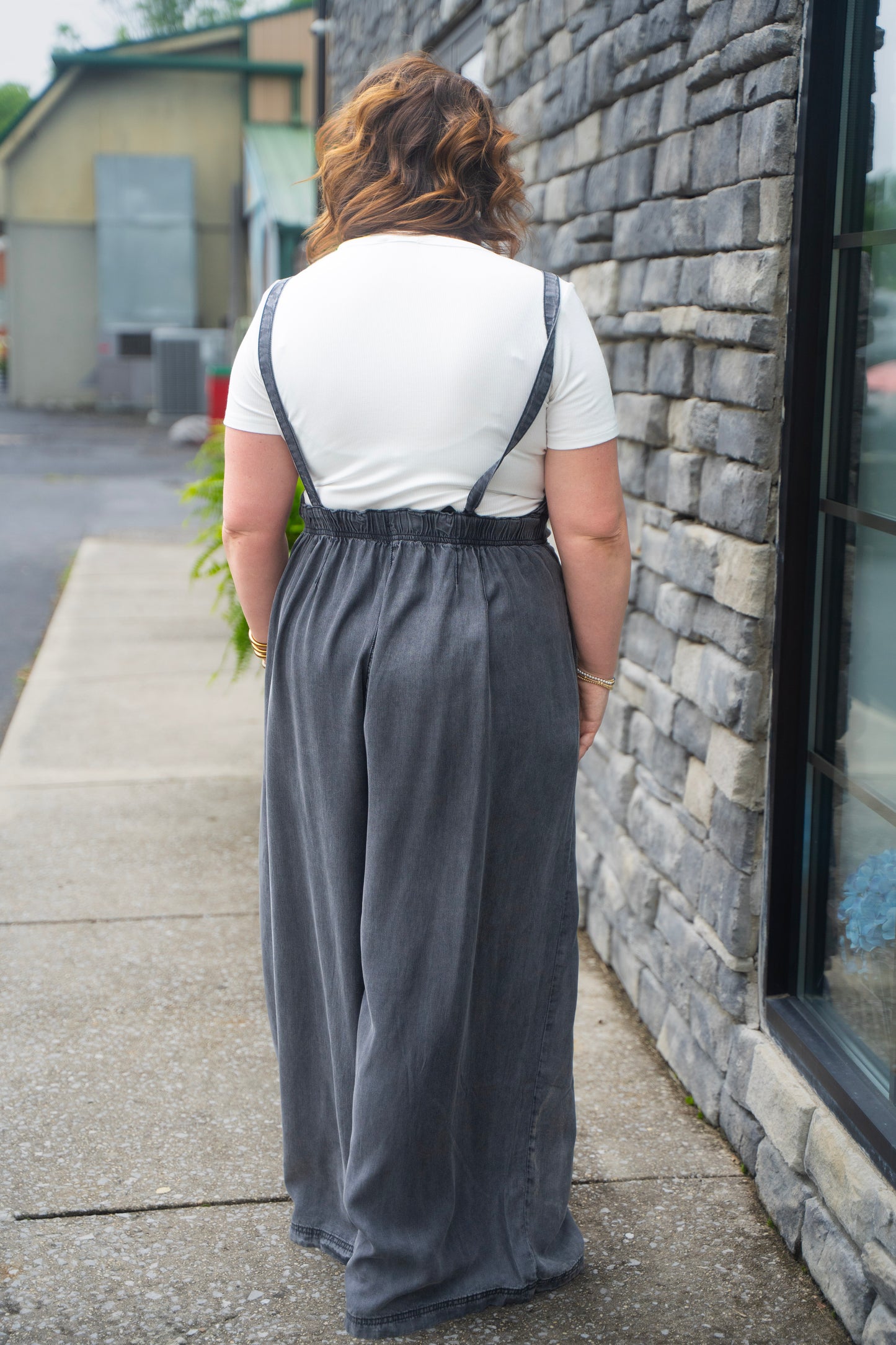 Ribbed Round Neck Top