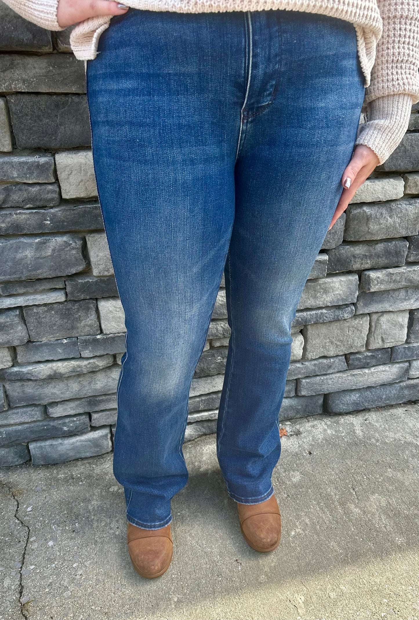 Ripped Knee Dad Jean