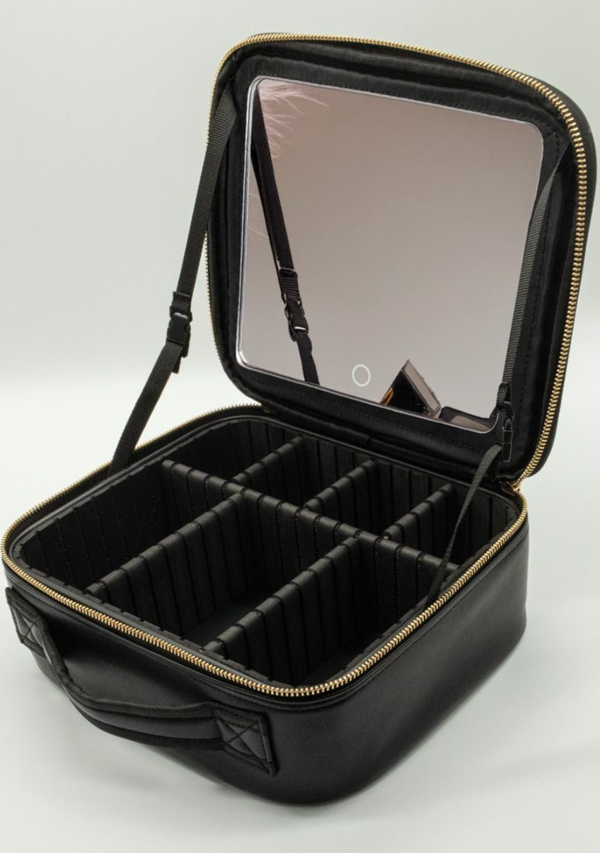 SS Travel Cases