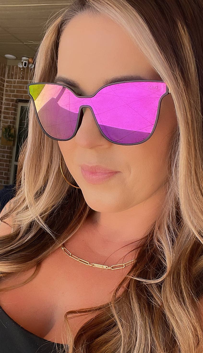 Capri: Hot Pink