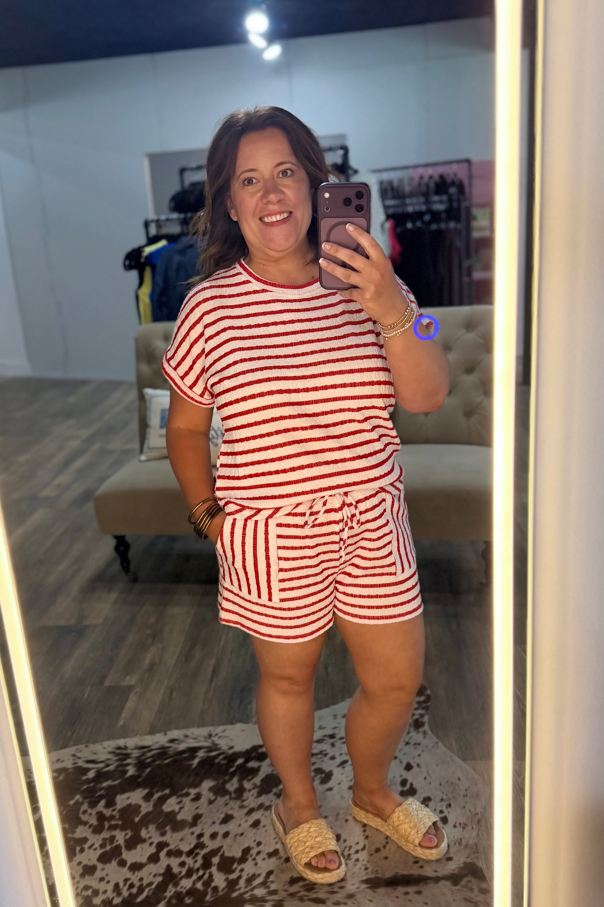 Knit striped shorts set. Red and White.