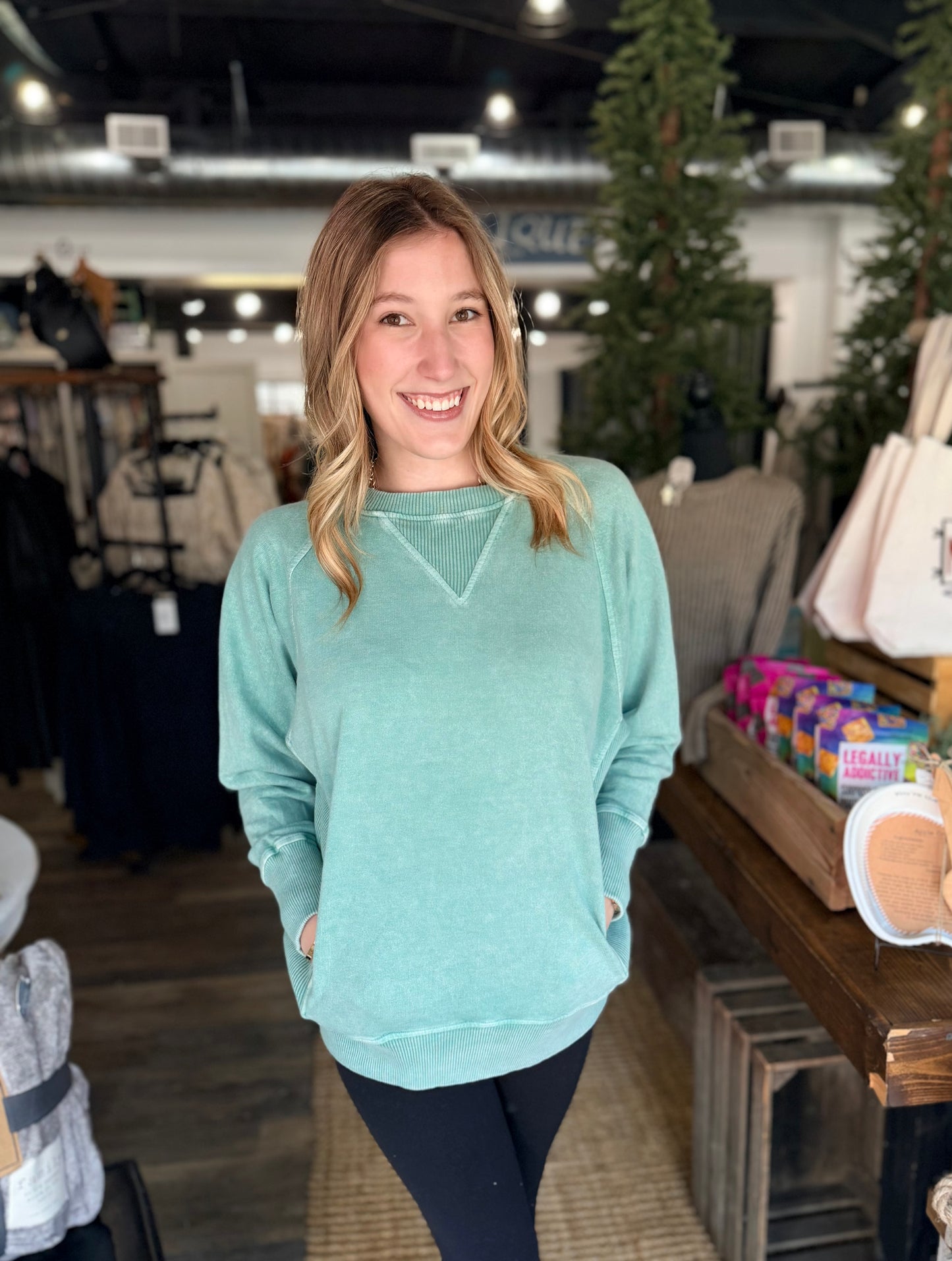 Halo Pullover Sweatshirt