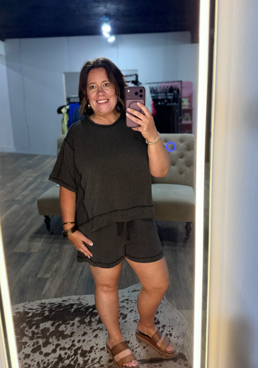 Ribbed Knit Comfy Top & Shorts Set