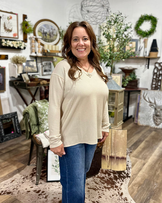 Curly Rib V Neck Long Sleeve Top