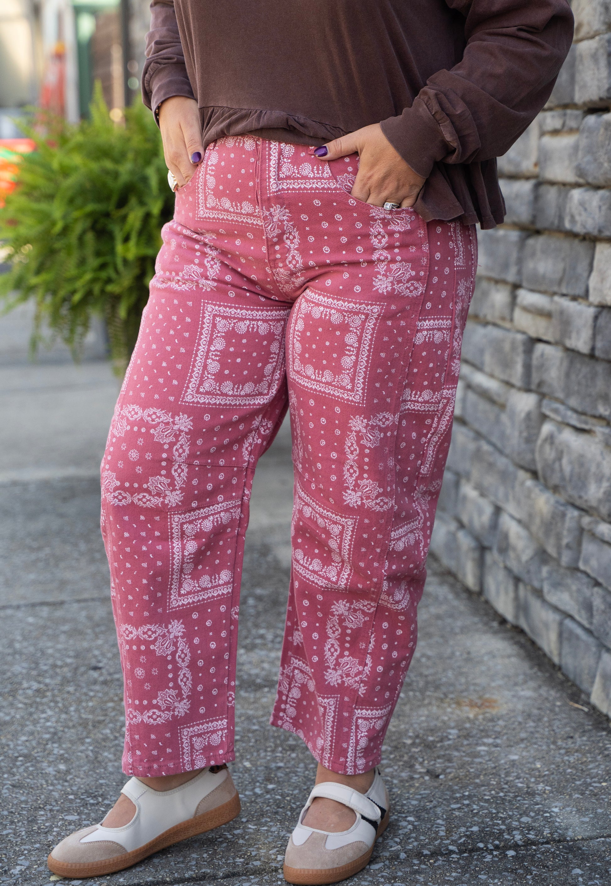 bandana barrel pants or jeans