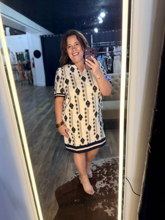 Plus short shift dress in navy and cream