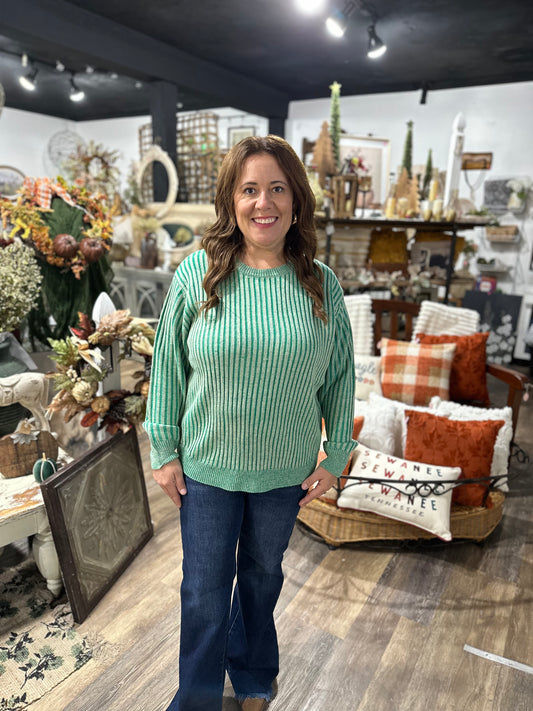 Two toned sweater green
